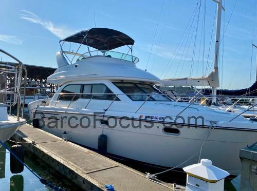 Bayliner 3488 Command Bridge ficha tecnica